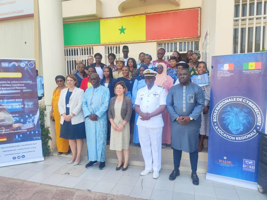 Sénégal/Lutte contre la cybercriminalité : Les personnels féminins du secteur maritime renforcent leurs capacités 8 femmes ismi colonel abé