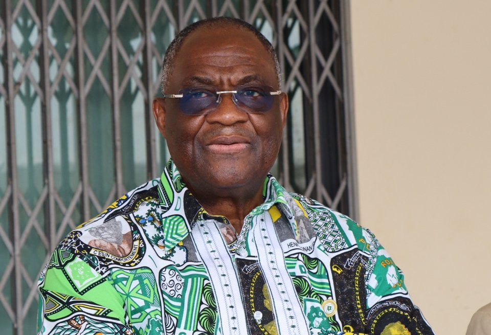 Côte d'Ivoire : Bien que battu aux législatives, Pr Guikahué s’engage pour le développement local 8 guikahue maurice législatives 2025 Gagnoa
