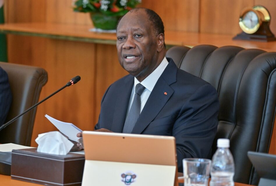 Côte d'Ivoire : Alassane Ouattara annonce de nouvelles missions pour les ministres sortis du gouvernement 8 Alassane Ouattara nouveau gouvernement