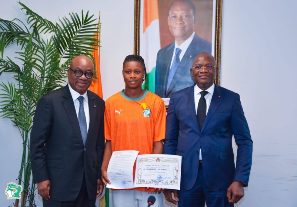 Football : Habibou Ouédraogo fait Chevalier du Mérite Sportif 8 Habibou Ouédraogo Chevalier du mérite sportif