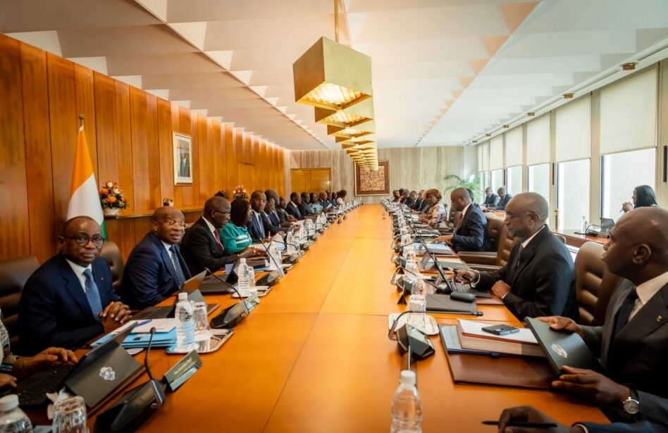 Côte d’Ivoire : la Commission électorale indépendante dissoute 8 PH GOUVj e1778094366753