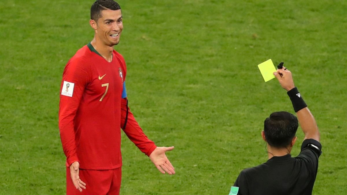 Coupe du monde de football : des sanctions qui coûtent des millions aux fédérations 8 mondial 2026 cartons