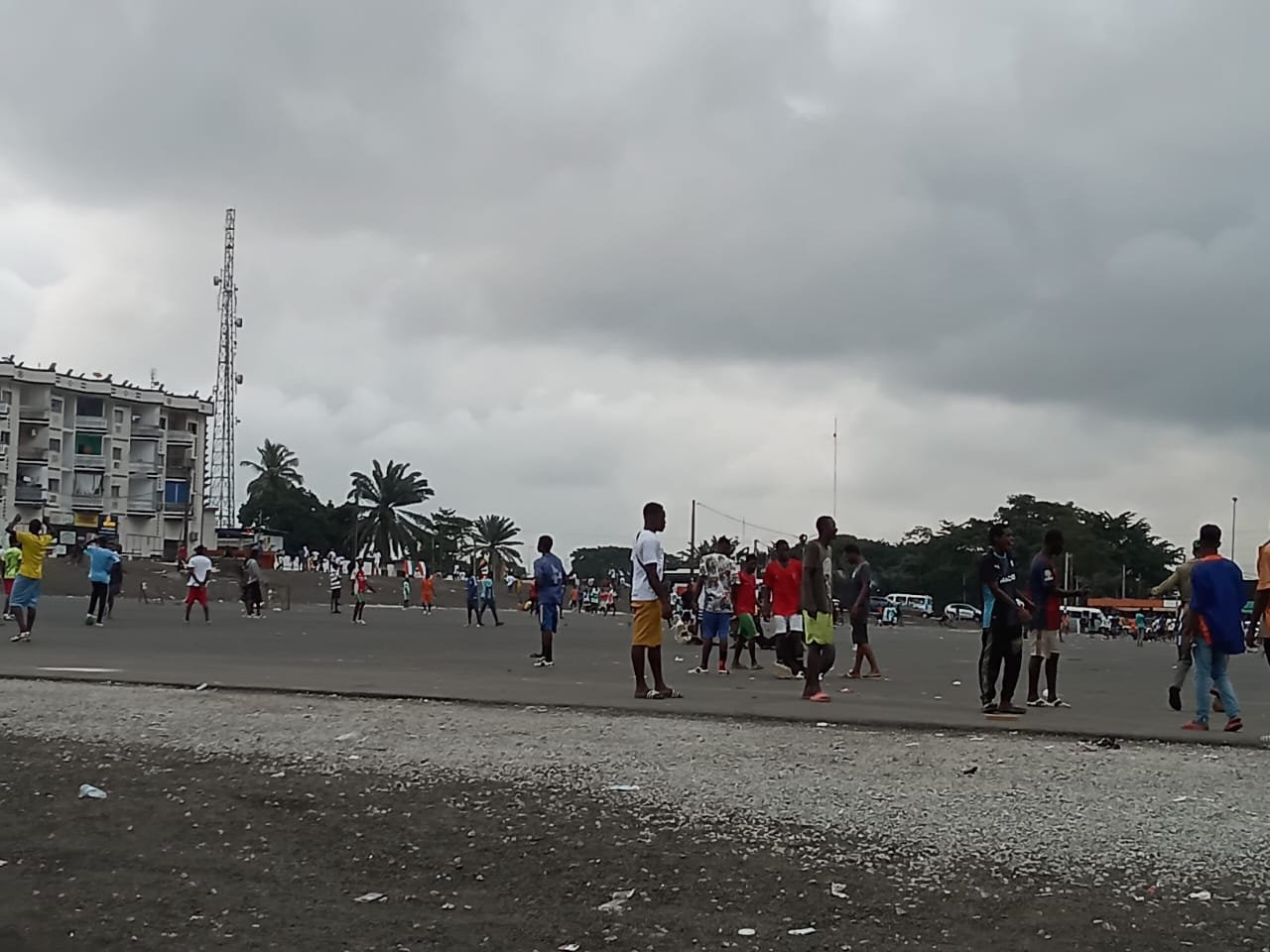 Après la fête de l’indépendance :Voici ce que devient la place FIGAYO 8 ficgayo independance