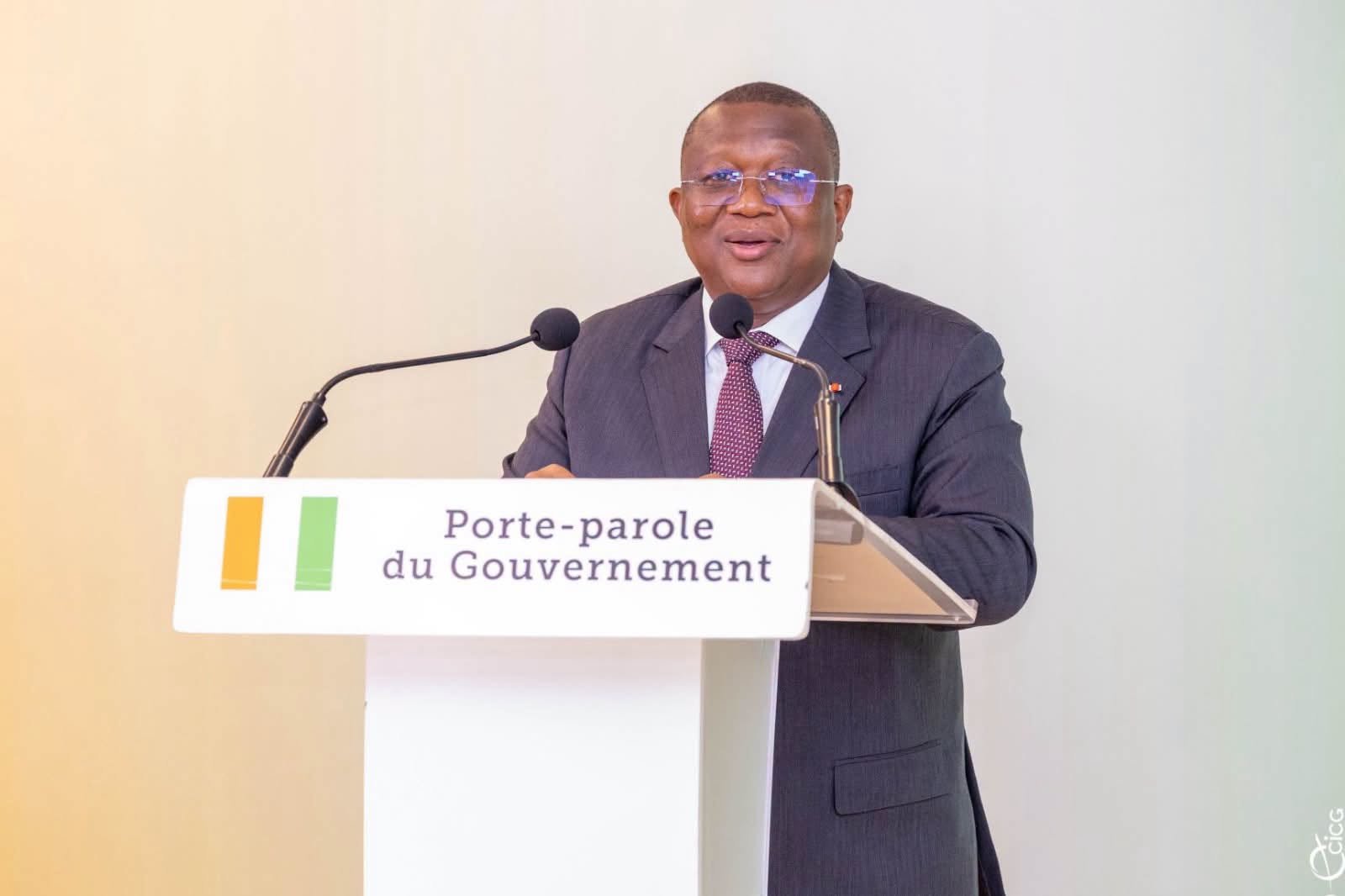 Affaire Koumassi Campement/Soutien du Conseil du District à Bacongo : « Qu’il n'y ait pas d’amalgames avec la vision du chef de l’État » (Porte-parole du gouvernement) 8 cosneil des ministres koumassi campement